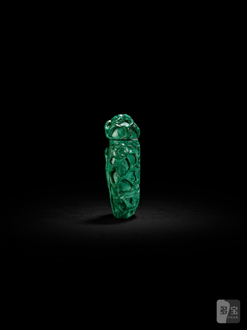 清/民國　孔雀石穿花鳳紋鼻煙壺 | A MALACHITE 'PHOENIX AND PEONY' SNUFF BOTTLE - 图8
